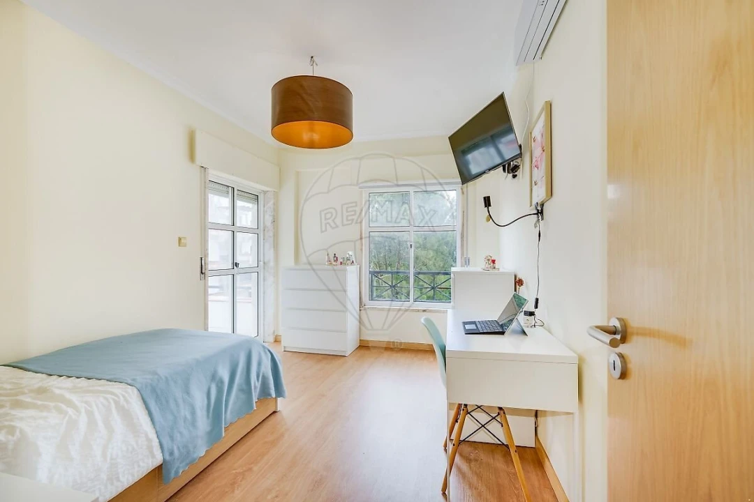 Apartamento T3 para Venda em Algueirão-Mem Martins Foto 20