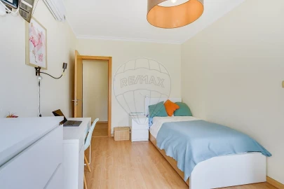 Apartamento T3 para Venda em Algueirão-Mem Martins