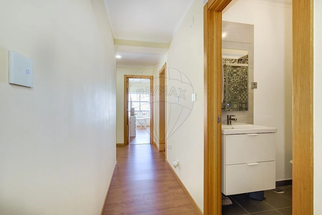 Apartamento T3 para Venda em Algueirão-Mem Martins Foto 11