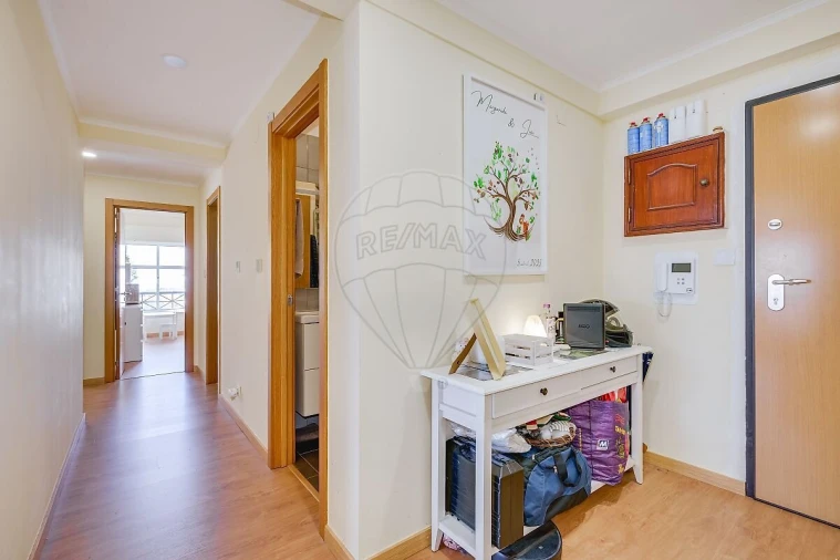 Apartamento T3 para Venda em Algueirão-Mem Martins Foto 10