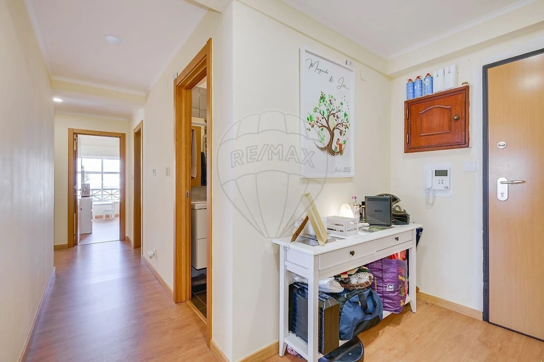 Apartamento T3 para Venda em Algueirão-Mem Martins Foto 10