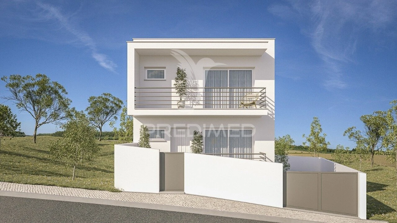 Moradia T2 para Venda em Famalicão Foto 1