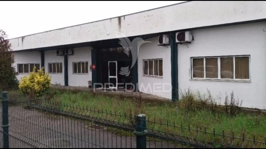 Armazém para Venda em Cantanhede e Pocariça