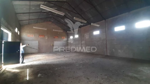 Quinta T0 para Venda em Torrão