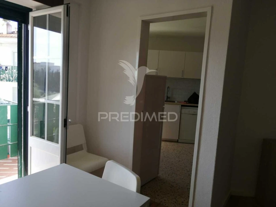 Apartamento T2 para Venda em Santa Maria do Castelo e Santiago e Santa Susana Foto 9