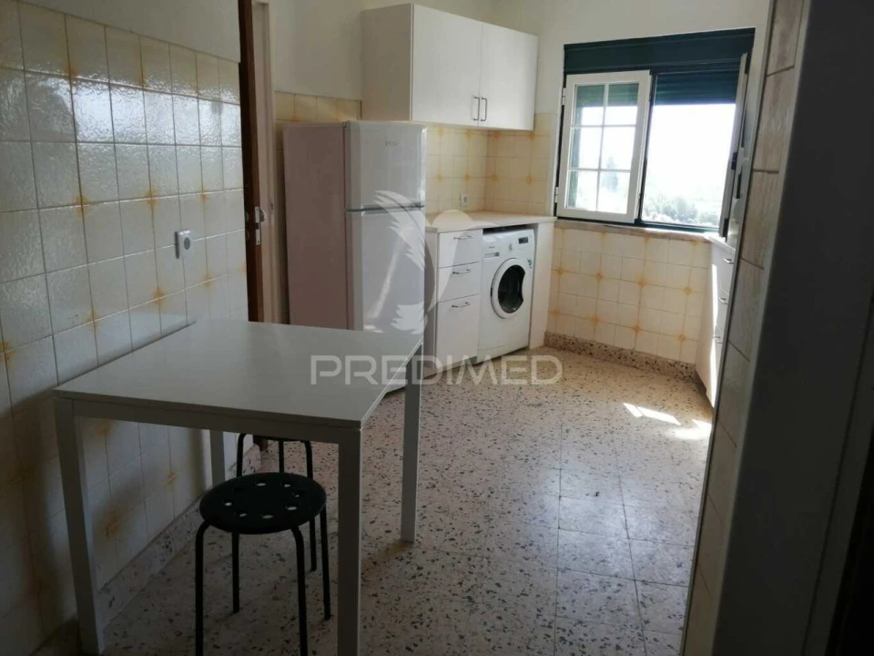 Apartamento T2 para Venda em Santa Maria do Castelo e Santiago e Santa Susana Foto 13