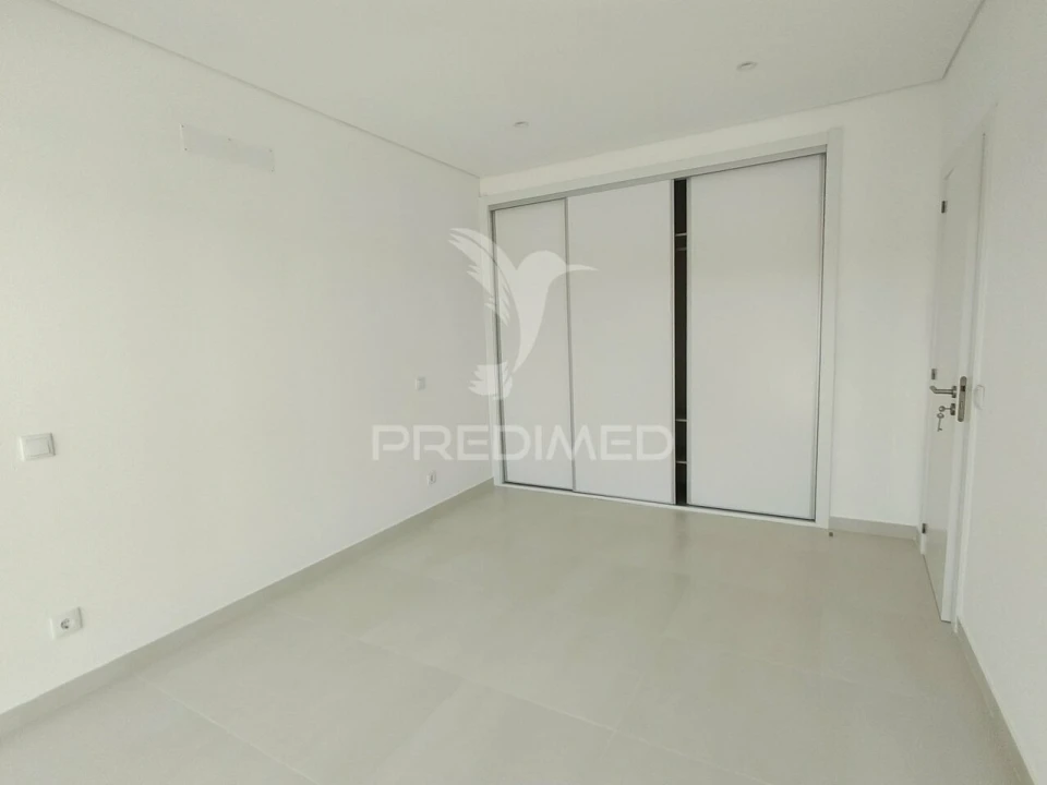 Moradia T4 para Venda em Algoz e Tunes Foto 8