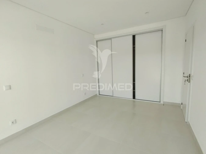 Moradia T4 para Venda em Algoz e Tunes Foto 8