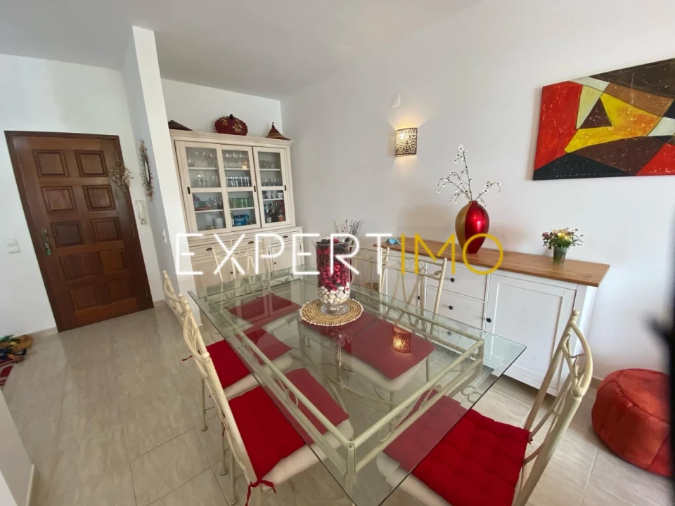 Apartamento T2 para Venda em Quarteira Foto 1