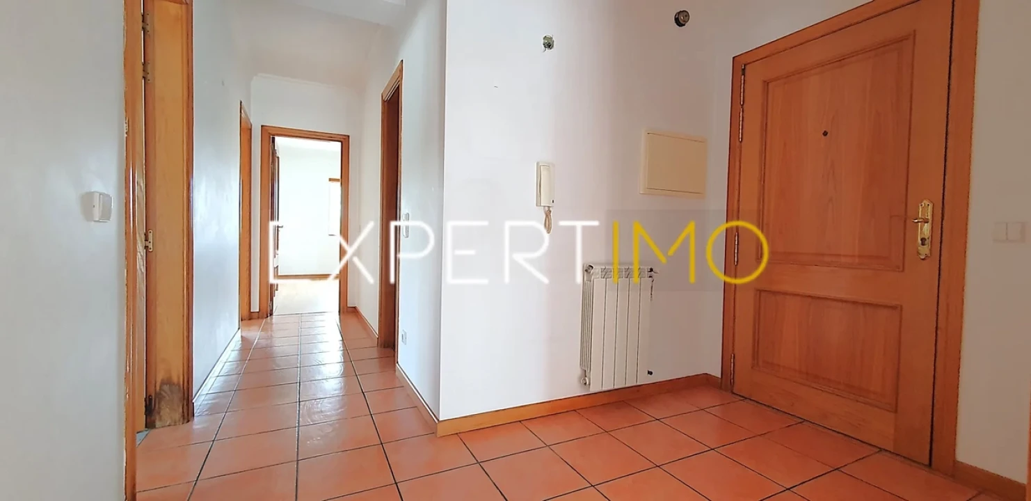 Apartamento T2 para Venda em São Martinho do Bispo e Ribeira de Frades Foto 3