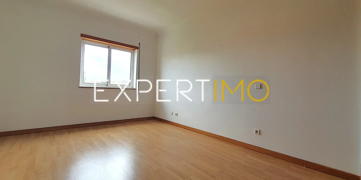 Apartamento T2 para Venda em São Martinho do Bispo e Ribeira de Frades Foto 12