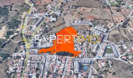 Terreno para Venda em Quelfes