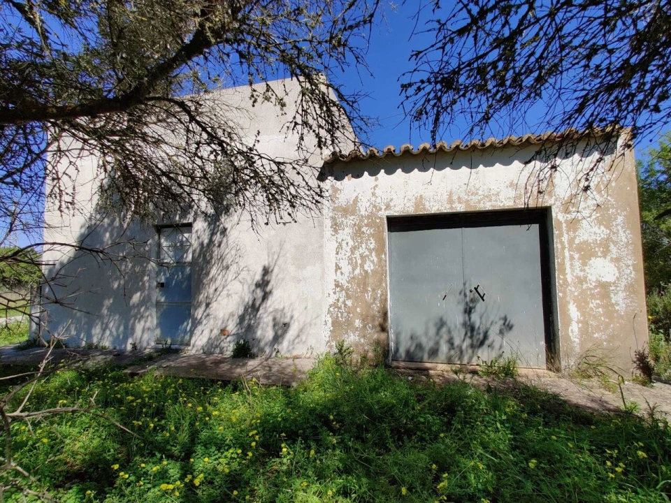 Armazém para Venda em Armação de Pera Foto 1
