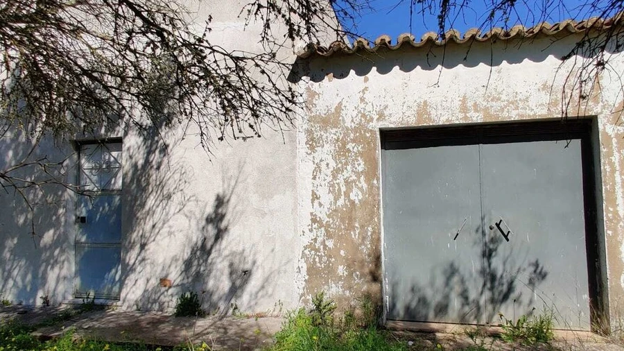 Armazém para Venda em Armação de Pera