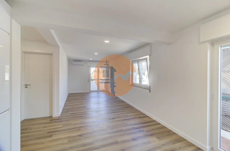 Apartamento T3 para Venda em Tavira (Santa Maria e Santiago) Foto 3