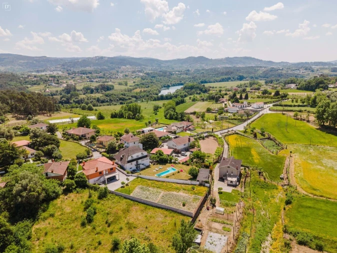 Moradia T7 para Venda em Amares e Figueiredo Foto 21