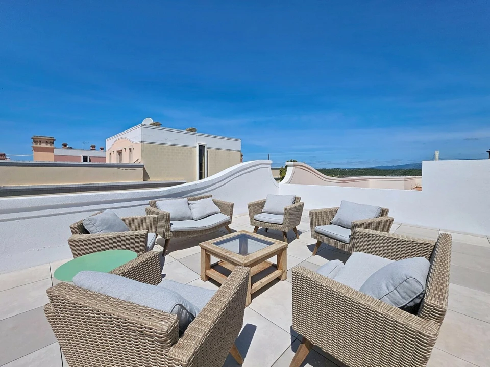 Apartamento T2 para Venda em Estômbar e Parchal Foto 41
