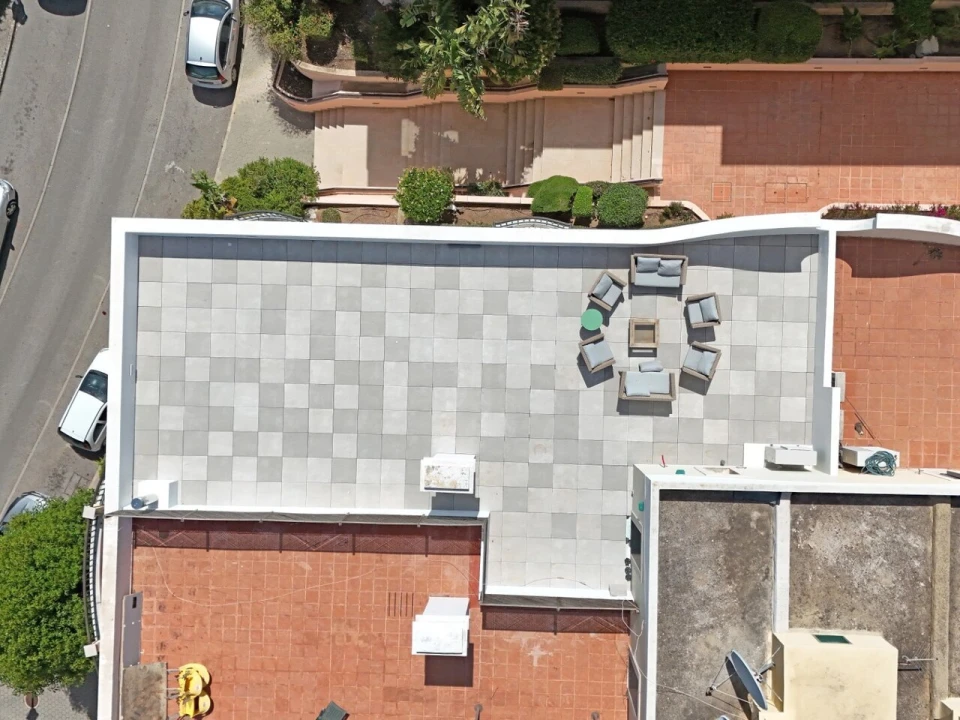 Apartamento T2 para Venda em Estômbar e Parchal Foto 53