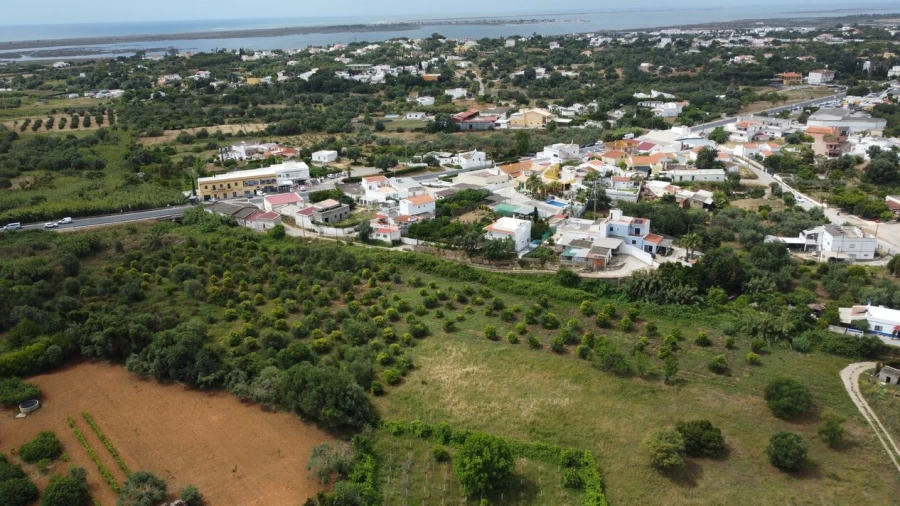 Terreno para Venda em Moncarapacho e Fuseta
