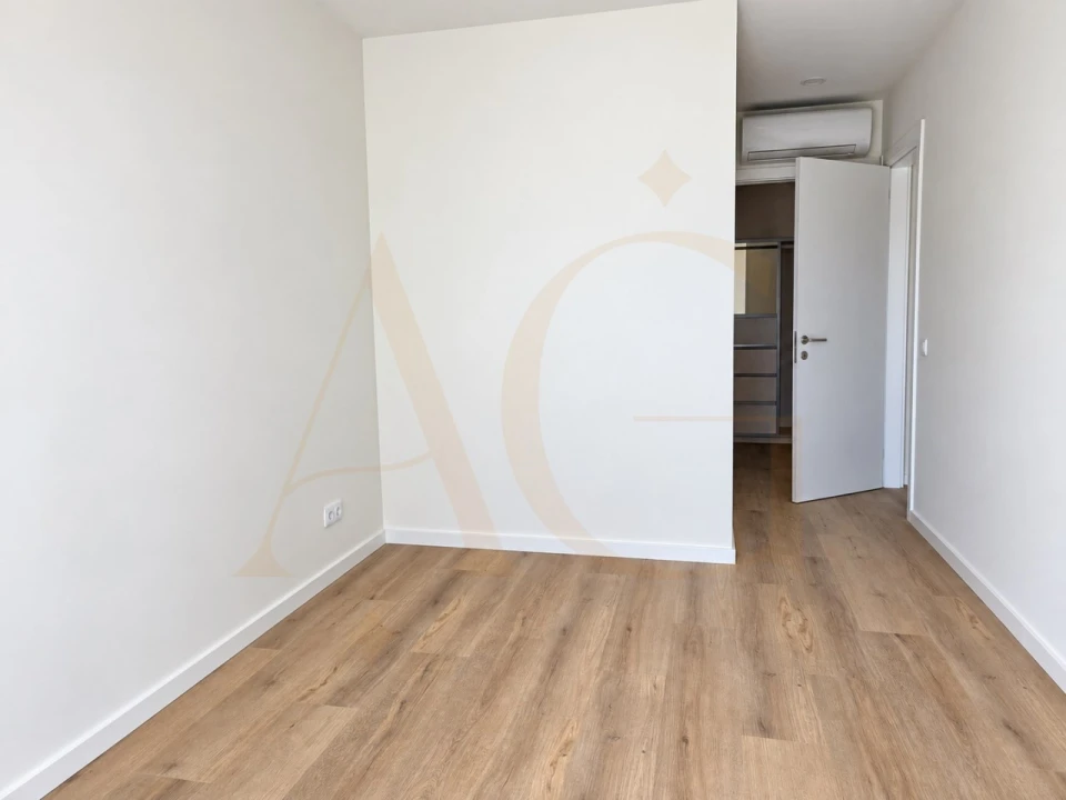 Apartamento T2 para Venda em Conceição e Cabanas de Tavira Foto 13