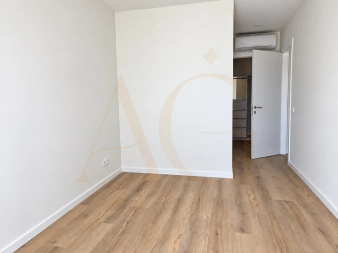 Apartamento T2 para Venda em Conceição e Cabanas de Tavira Foto 13