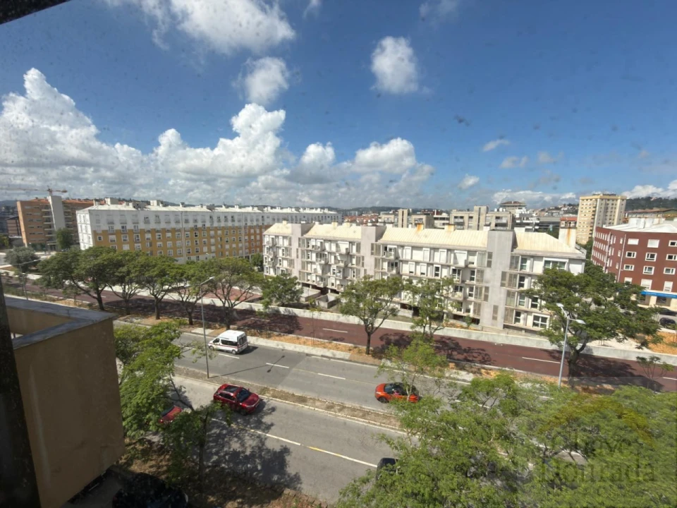 Apartamento T3 para Venda em Santo Antonio dos Olivais Foto 3