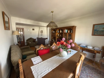 Apartamento T3 para Venda em Santo Antonio dos Olivais