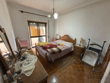 Apartamento T3 para Venda em Santo Antonio dos Olivais