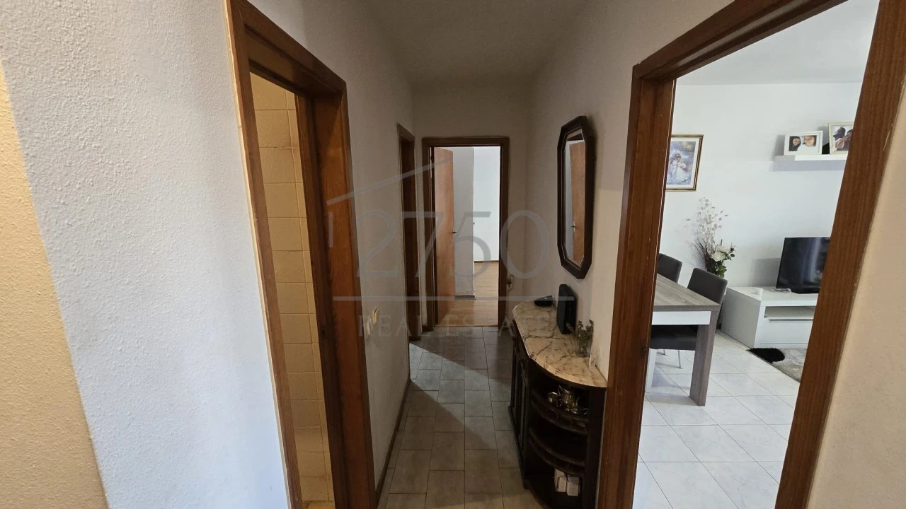 Apartamento T2 para Venda em Algueirão-Mem Martins Foto 5