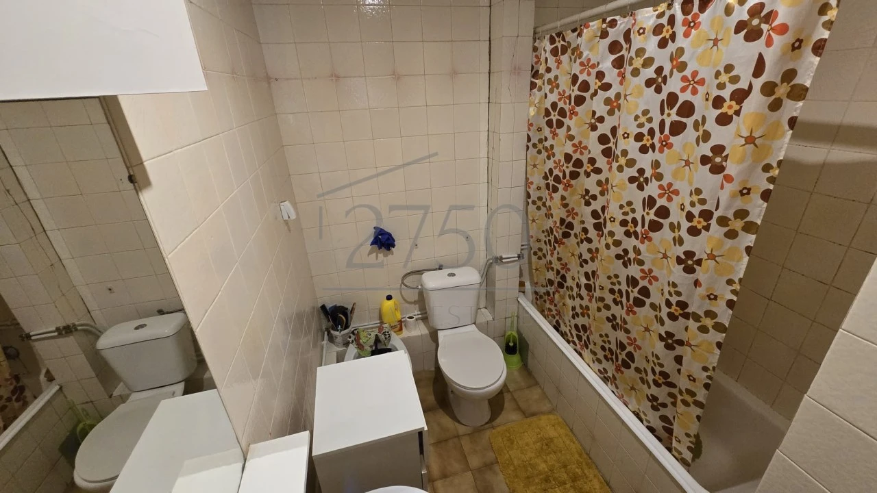 Apartamento T2 para Venda em Algueirão-Mem Martins Foto 11