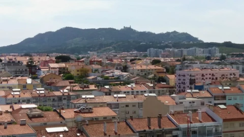 Apartamento T2 para Venda em Algueirão-Mem Martins
