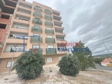 Apartamento T2 para Venda em Alenquer (Santo Estêvão e Triana)