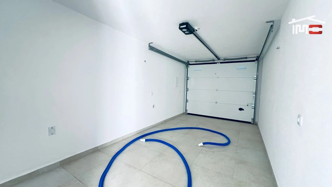 Moradia T5 para Venda em Atalaia e Alto Estanqueiro-Jardia Foto 28