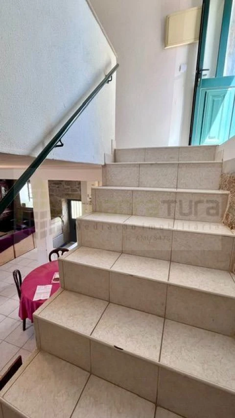 Moradia T3 para Venda em Freixo de Numão