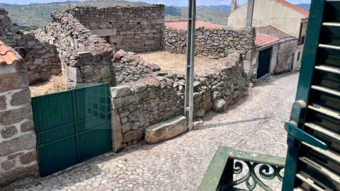 Moradia T3 para Venda em Freixo de Numão
