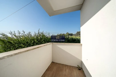 Moradia T4 para Venda em Arcozelo