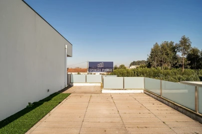 Moradia T4 para Venda em Arcozelo