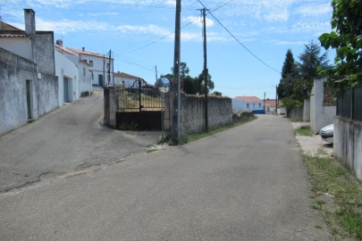 Terreno para Venda em Brogueira, Parceiros de Igreja e Alcorochel