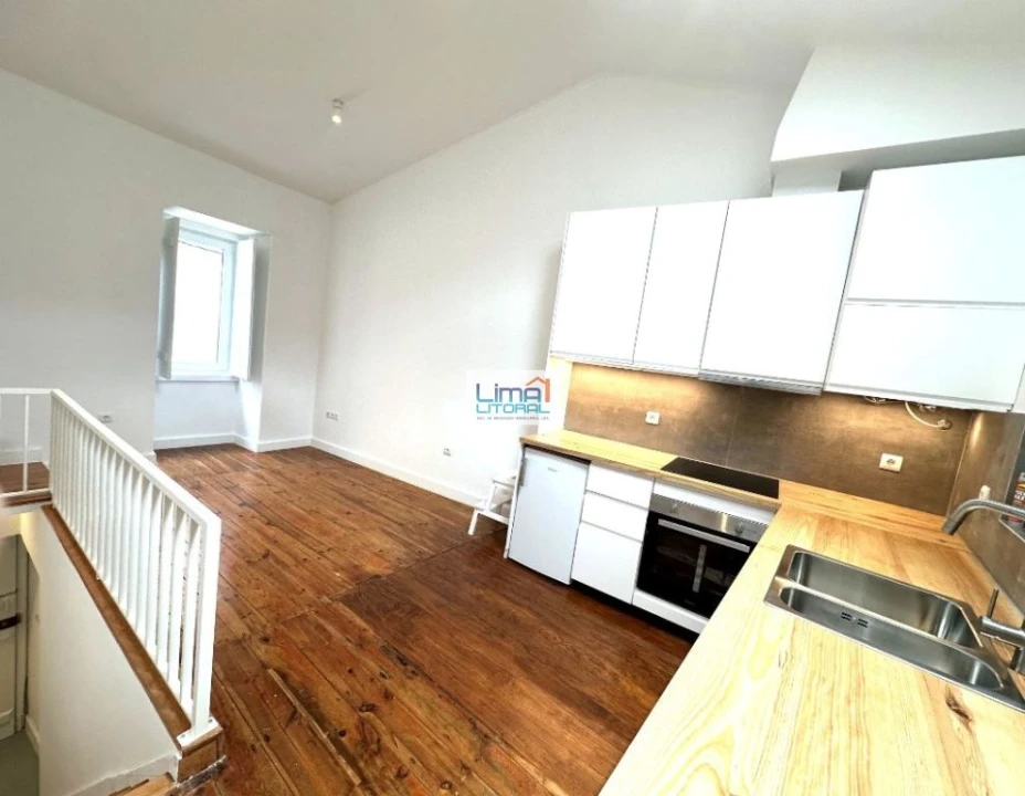 Apartamento T1 para Arrendamento em Leiria, Pousos, Barreira e Cortes Foto 7