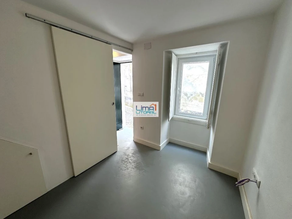 Apartamento T1 para Arrendamento em Leiria, Pousos, Barreira e Cortes Foto 10
