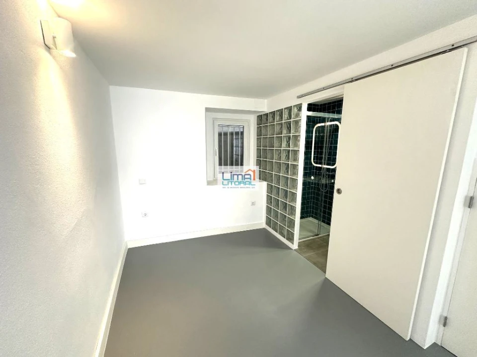 Apartamento T1 para Arrendamento em Leiria, Pousos, Barreira e Cortes Foto 12