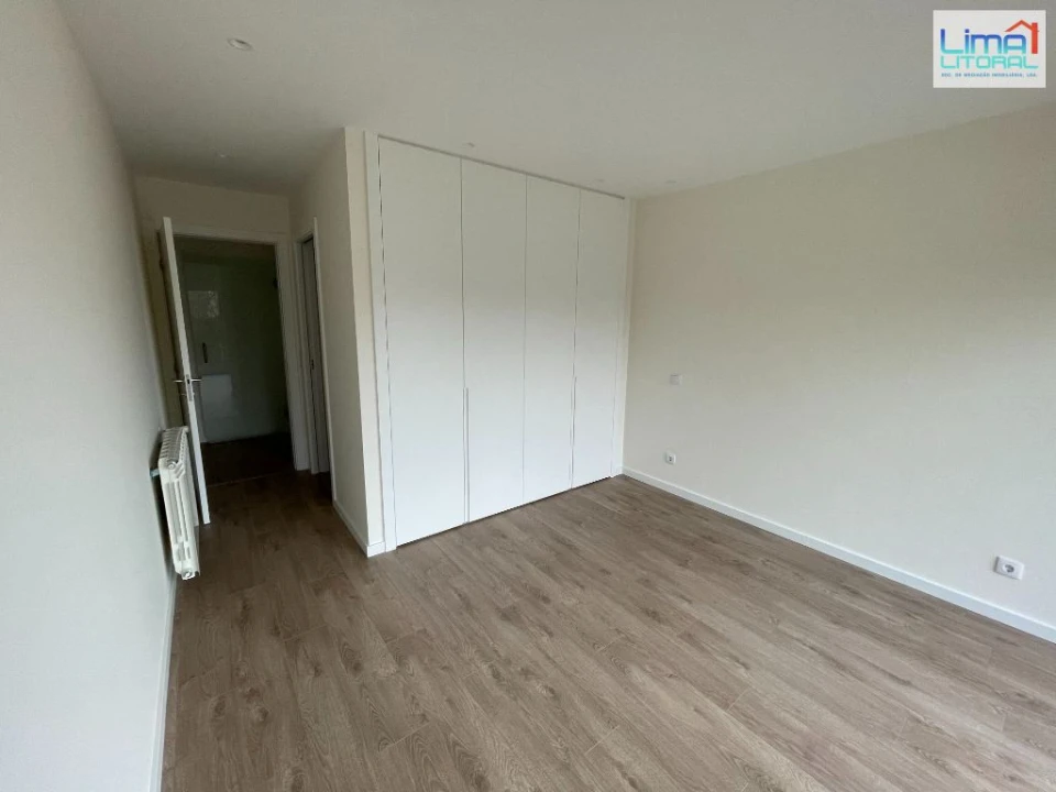 Apartamento T3 para Arrendamento em Leiria, Pousos, Barreira e Cortes Foto 12