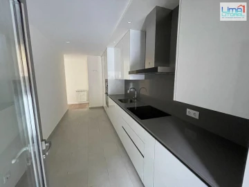 Apartamento T3 para Arrendamento em Leiria, Pousos, Barreira e Cortes