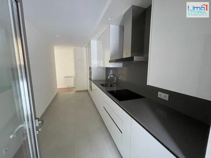 Apartamento T3 para Arrendamento em Leiria, Pousos, Barreira e Cortes Foto 4