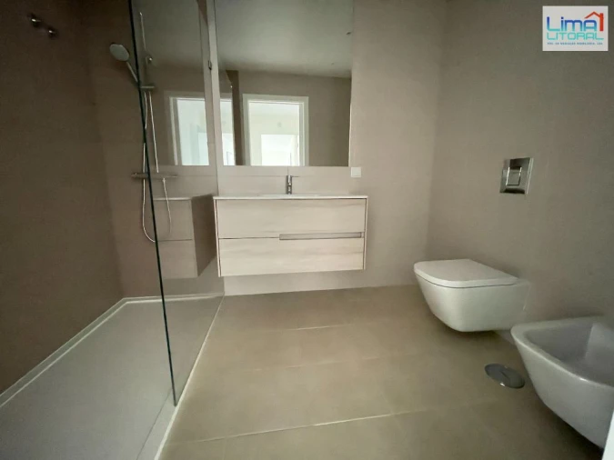 Apartamento T3 para Arrendamento em Leiria, Pousos, Barreira e Cortes Foto 13