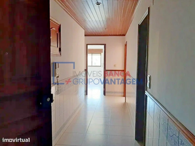 Apartamento T1 para Venda em Queluz e Belas Foto 5