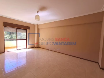 Apartamento T2 para Venda em Cacém e São Marcos