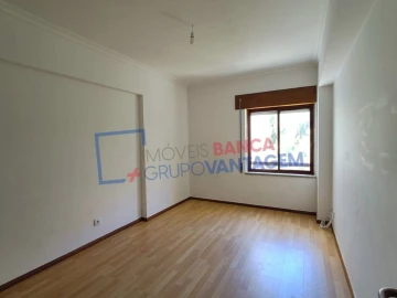 Apartamento T2 para Venda em Cacém e São Marcos