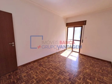 Apartamento T2 para Venda em Cacém e São Marcos