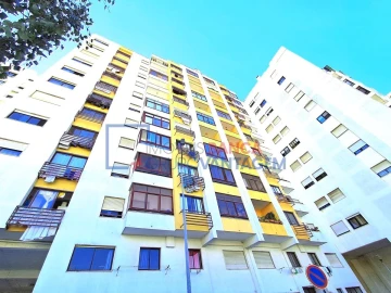 Apartamento T2 para Venda em Cacém e São Marcos